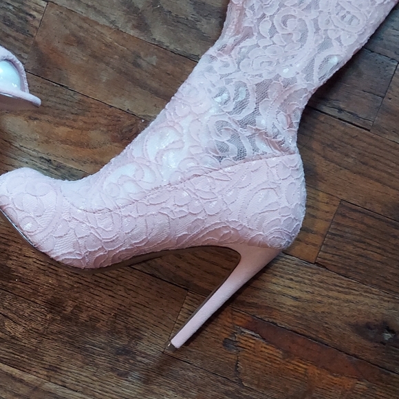 Elegant Pink Lace Over-the-Knee Heels - Picture 5 of 15